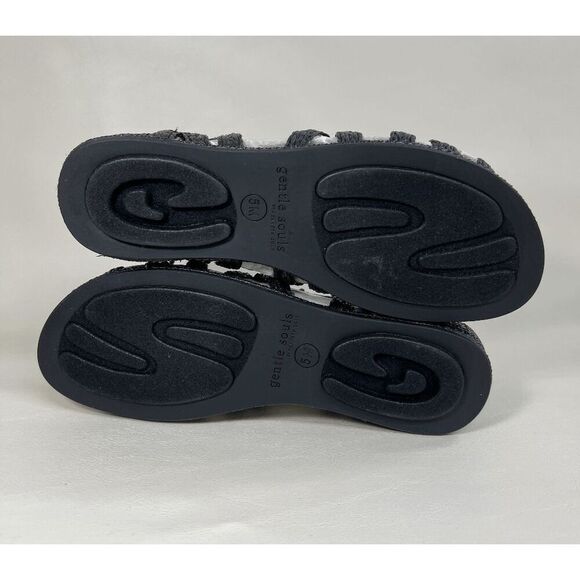 Gentle Souls Women's Break My Heart Lace Up Gladiator Flat Sandals - Black 5M - Picture 6 of 13